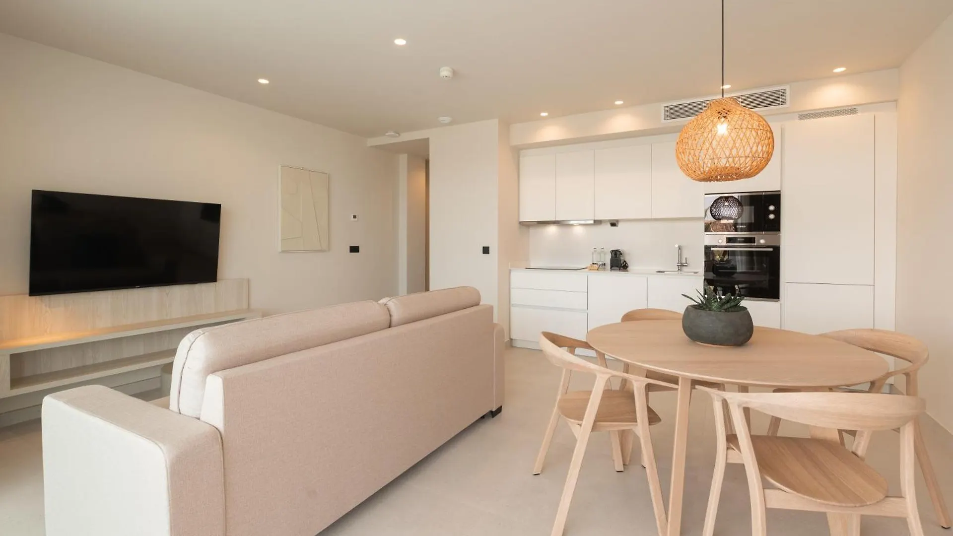 Amarilla Golf Residences サンミゲル・デ・アボナ